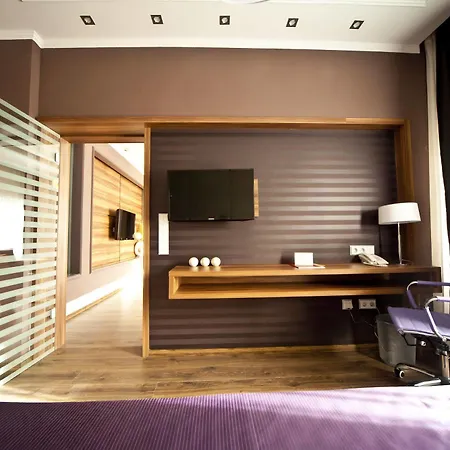 Confort 3*